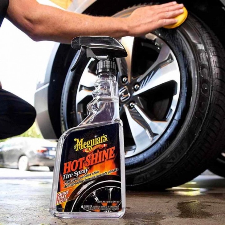 Solutie luciu anvelope Hot Shine Tire Spray Meguiar's, 710ml