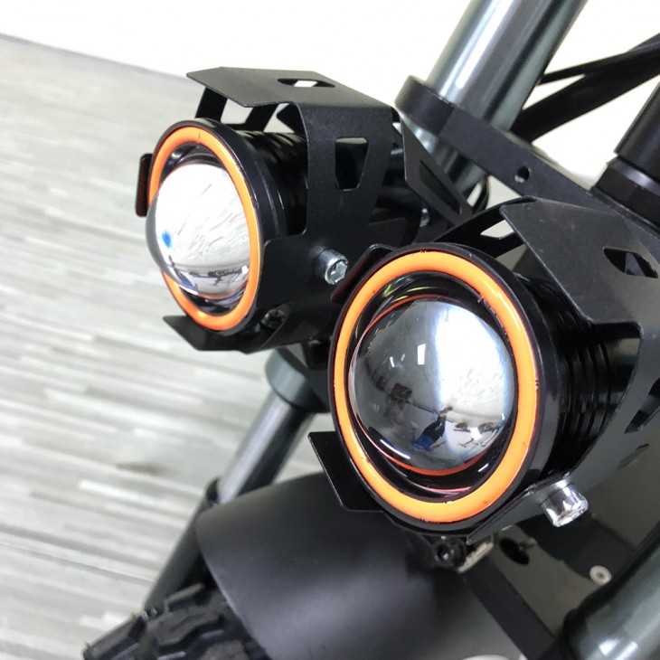 Proiector LED cu Lupa, Angel Eye ALB si Devil Eye RED, alimentare 12V, pentru Off-Road, ATV, SSV, UTV